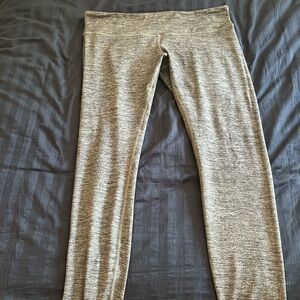 Lululemon wunder under 12 grey leggings